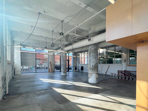 55 Hope St, Brooklyn, NY en alquiler Foto del interior- Imagen 2 de 5