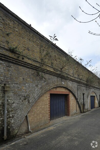 Grove Green Rd, London en alquiler - Foto del edificio - Imagen 3 de 4