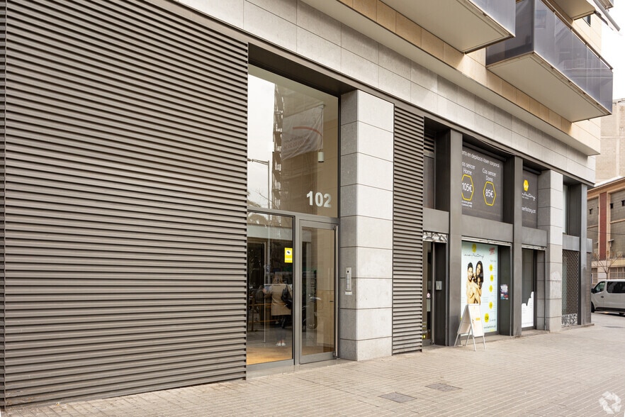 Carrer de la Marina, 102, Barcelona, Barcelona en venta - Foto del edificio - Imagen 2 de 4