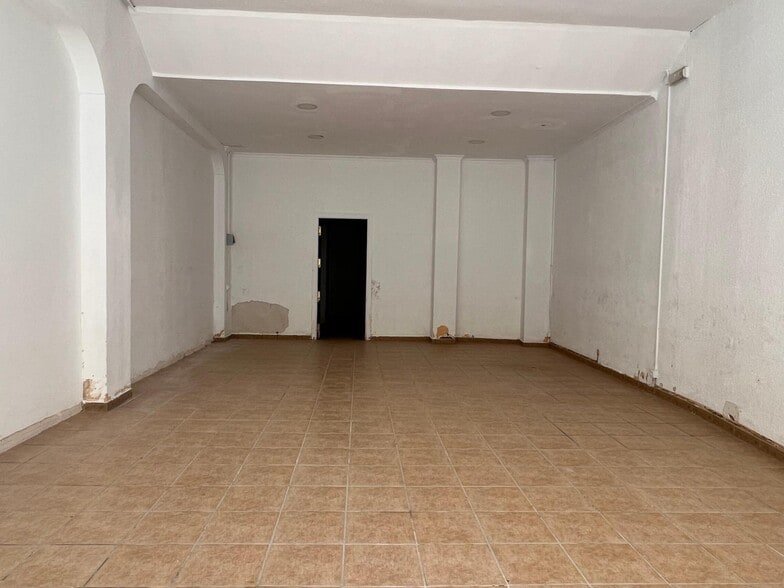 Rambla d'Algemesí, 3, Algemesí, Valencia en alquiler - Foto del edificio - Imagen 2 de 10