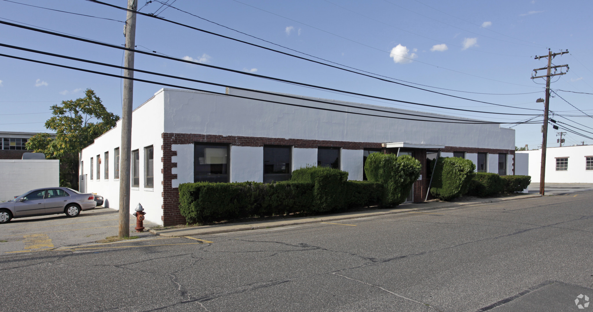 4 Commercial St, Hicksville, NY en alquiler Foto principal- Imagen 1 de 3