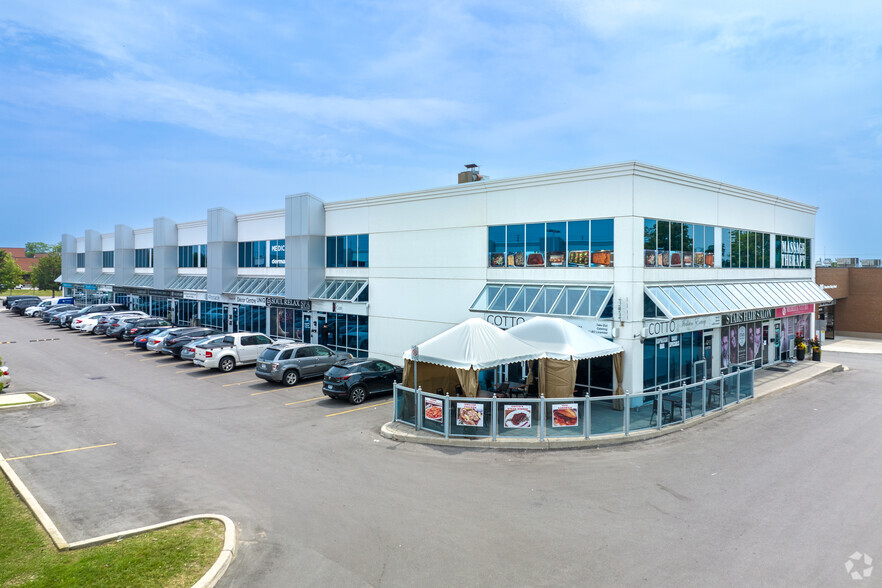 7611 Pine Valley Dr, Vaughan, ON en venta - Foto del edificio - Imagen 2 de 5