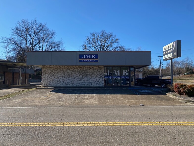 611 Garfield St, Tupelo, MS en alquiler - Foto del edificio - Imagen 1 de 8