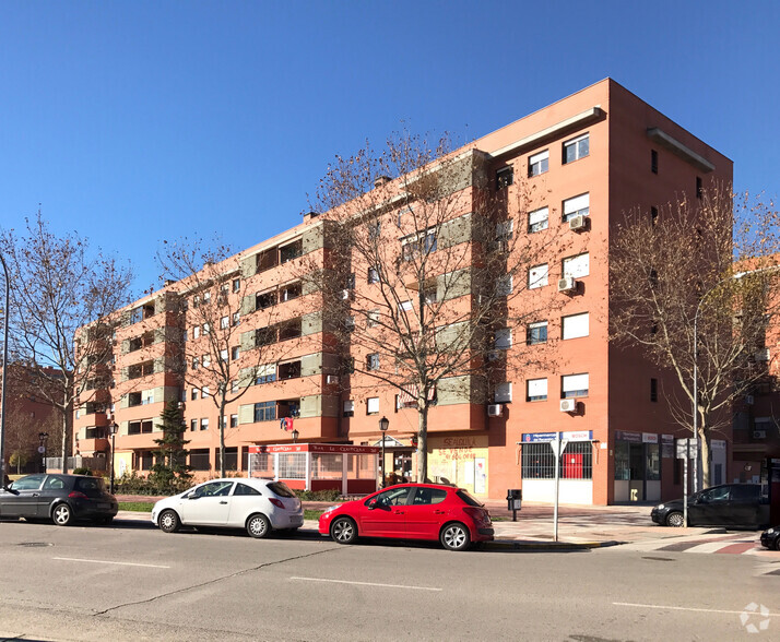 Calle Manacor, 3, Humanes de Madrid, Madrid en venta - Foto del edificio - Imagen 2 de 2