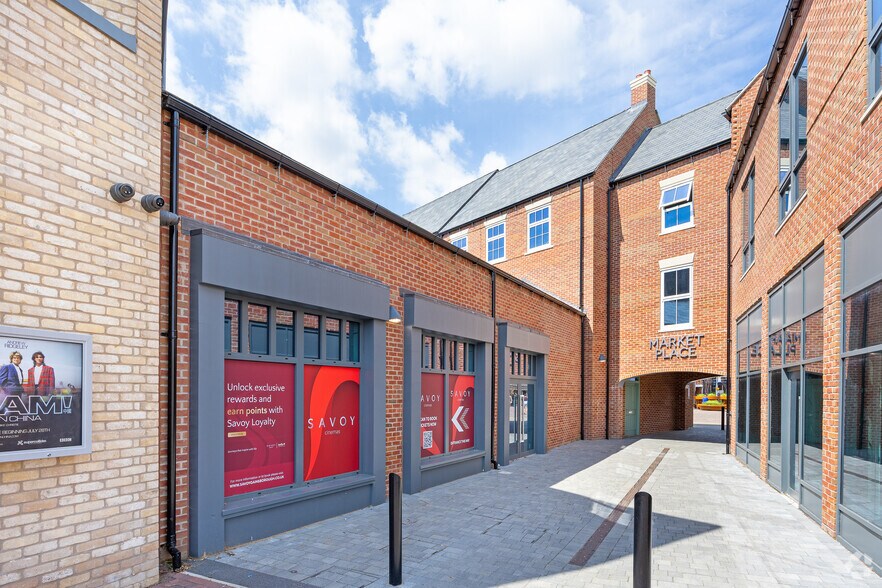 6 Market Pl, Gainsborough en alquiler - Foto del edificio - Imagen 2 de 2
