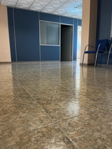 Oficina en El Ejido, Almería en alquiler - Foto del edificio - Imagen 2 de 9