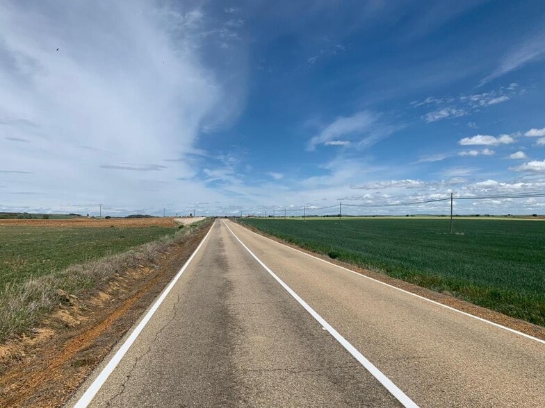Terreno en Fuentes de Ropel en venta - Foto del edificio - Imagen 3 de 23