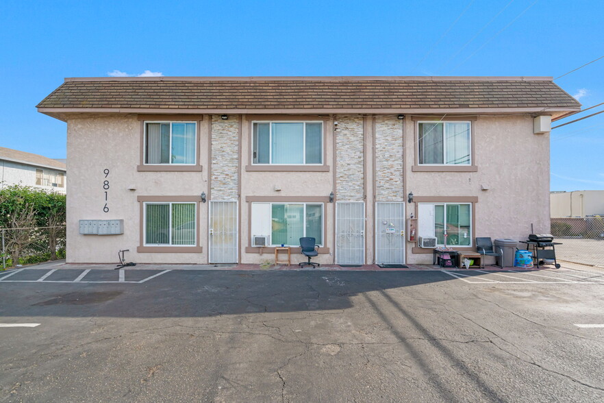 9816 Park St, Bellflower, CA en venta - Foto del edificio - Imagen 3 de 13