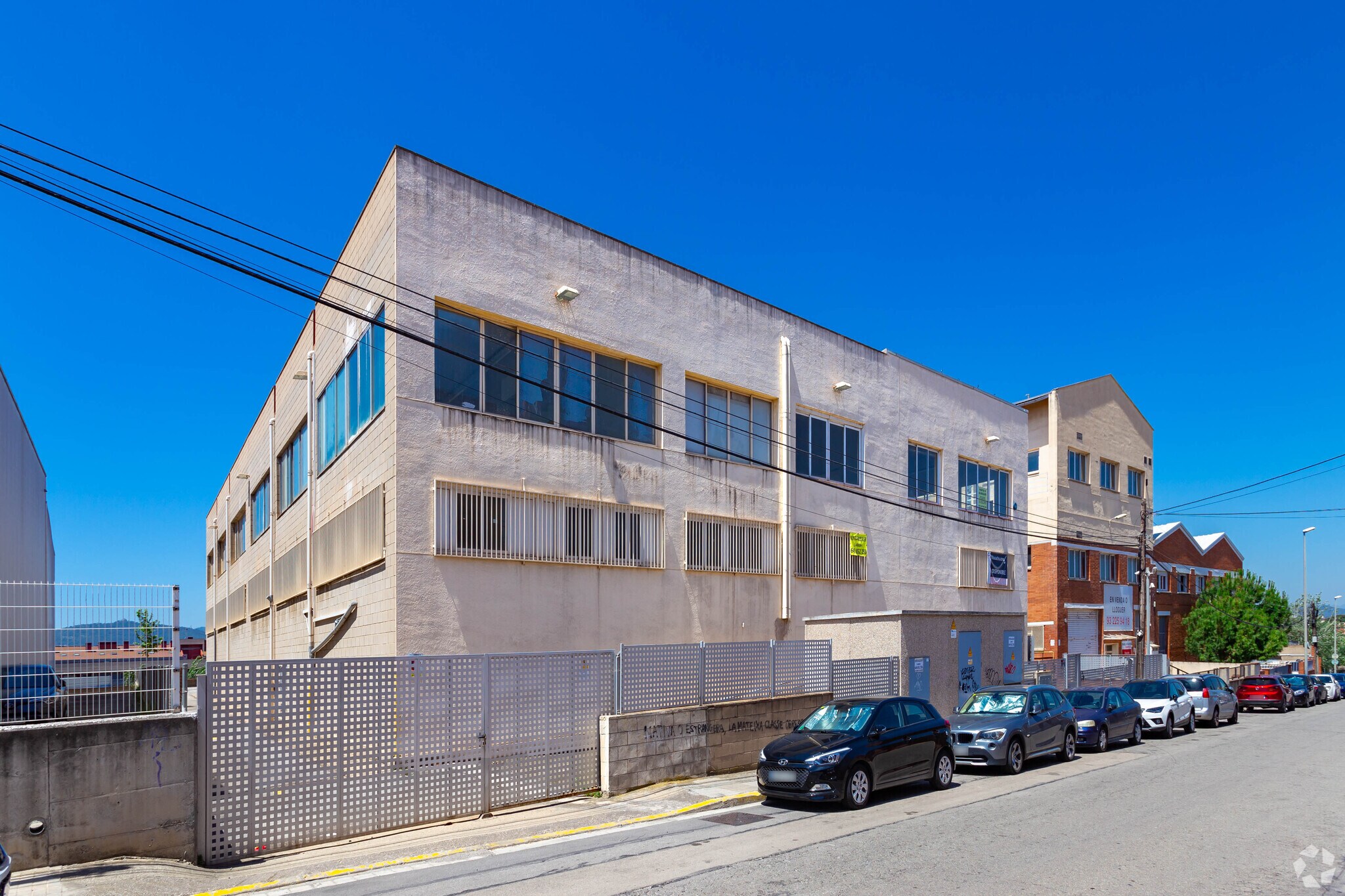 Nave en Sant Joan Despí, Barcelona en venta Foto del edificio- Imagen 1 de 27