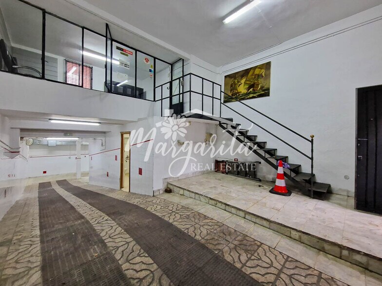 Edificio residencial en Madrid, Madrid en venta - Foto del edificio - Imagen 1 de 7