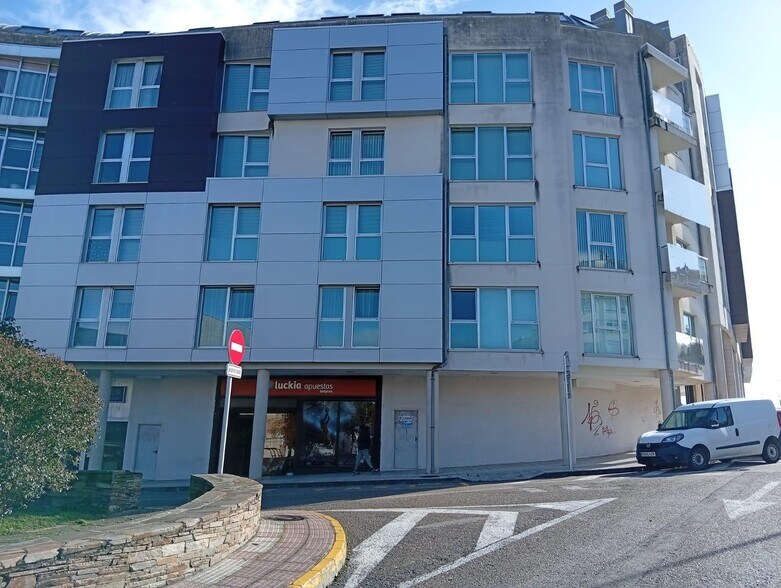 Rúa Do Mariñeiro, 3, Burela, Lugo en venta - Foto del edificio - Imagen 1 de 45
