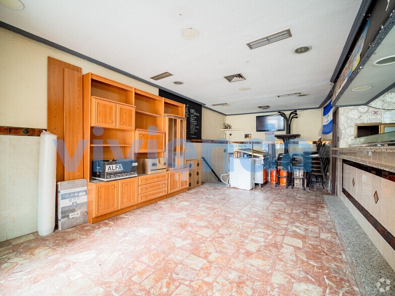 Local en Madrid, Madrid en venta - Foto del edificio - Imagen 3 de 20