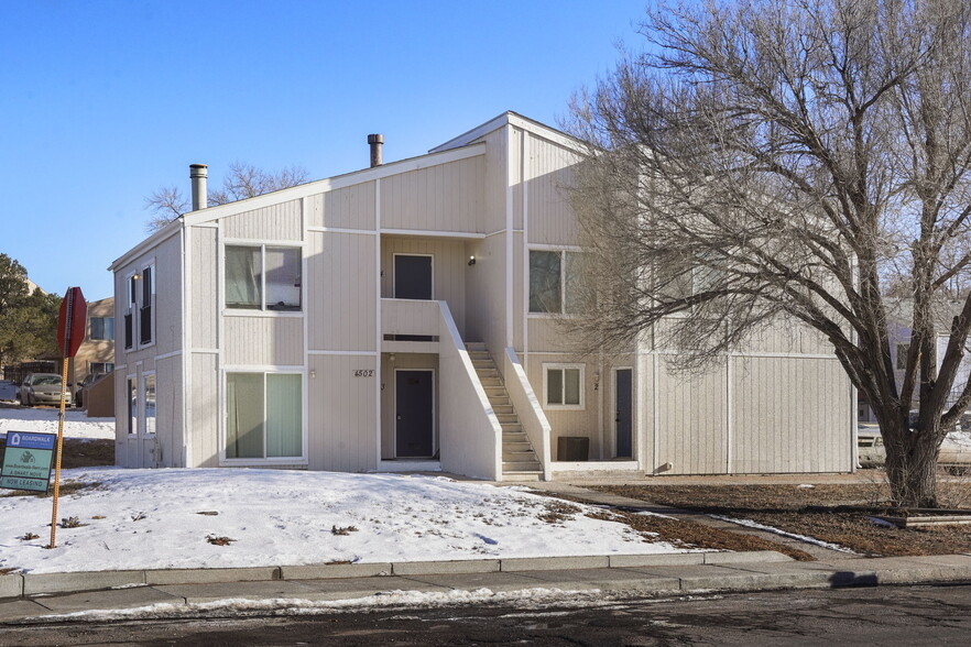 4502 Picturesque, Colorado Springs, CO en venta - Foto principal - Imagen 1 de 2