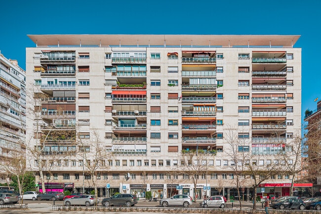 Más detalles de Paseo De La Castellana, 178-180, Madrid - Oficina en alquiler