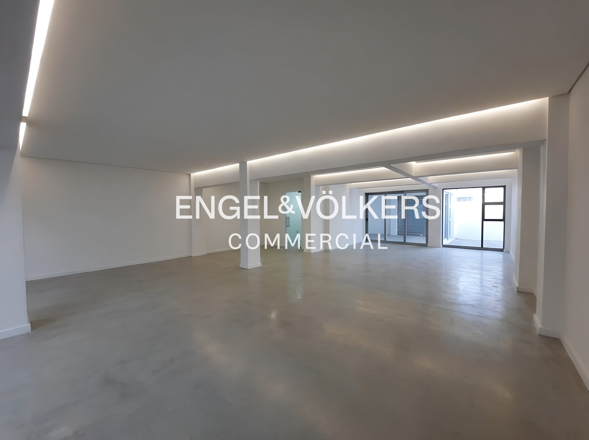 Local en Esplugues de Llobregat, Barcelona en alquiler Foto del interior- Imagen 1 de 4