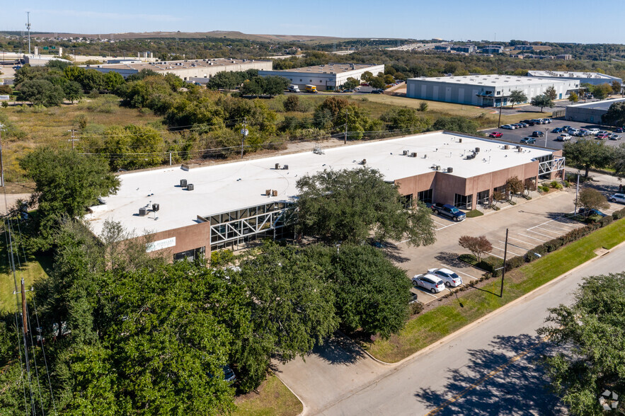 8107 Springdale Rd, Austin, TX en alquiler - Foto del edificio - Imagen 2 de 10