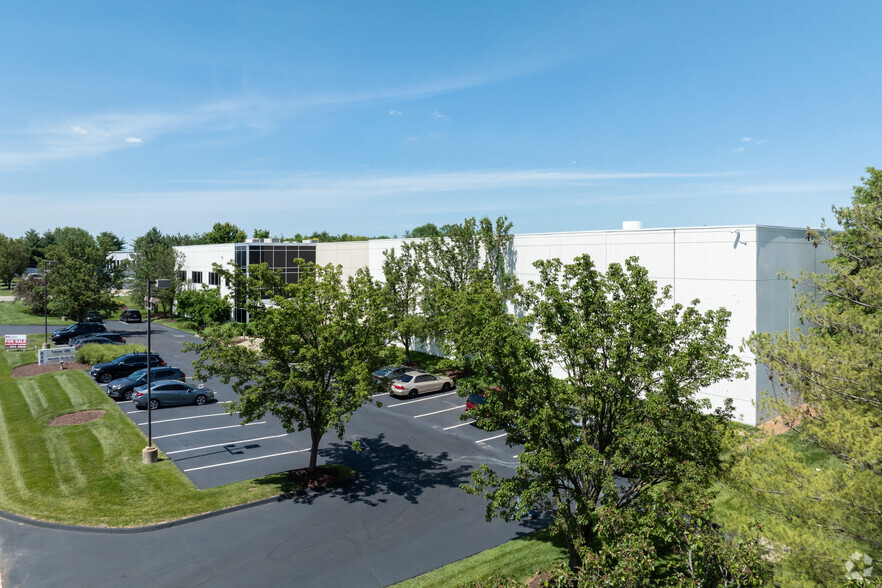 830 Westwood Industrial Park Dr, Weldon Spring, MO en venta - Foto del edificio - Imagen 2 de 6