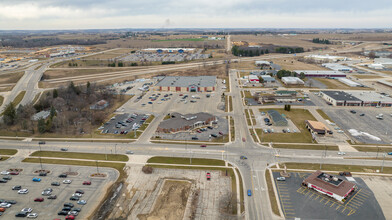 128 W 8th St, Monroe, WI - VISTA AÉREA  vista de mapa - Image1