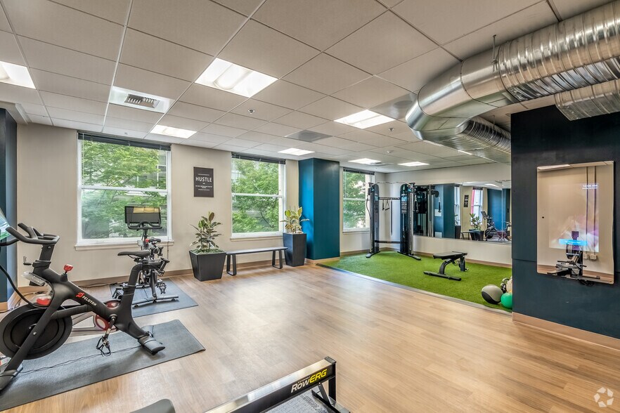 509 Olive Way, Seattle, WA en alquiler - Foto del interior - Imagen 3 de 5