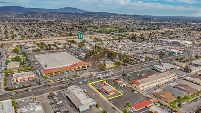 1064 N Tustin St, Orange, CA - VISTA AÉREA  vista de mapa