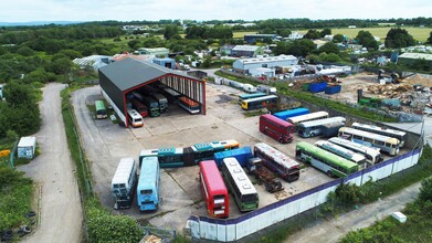 Llandow Trading Estate, Llandow, VGL - VISTA AÉREA  vista de mapa - Image1