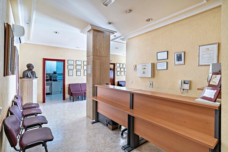 Isla, 2, Roquetas de Mar, Almería en alquiler - Foto del edificio - Imagen 3 de 43