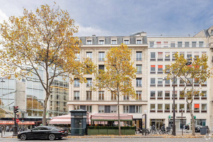 82 Avenue Marceau, Paris en alquiler - Foto del edificio - Imagen 2 de 7