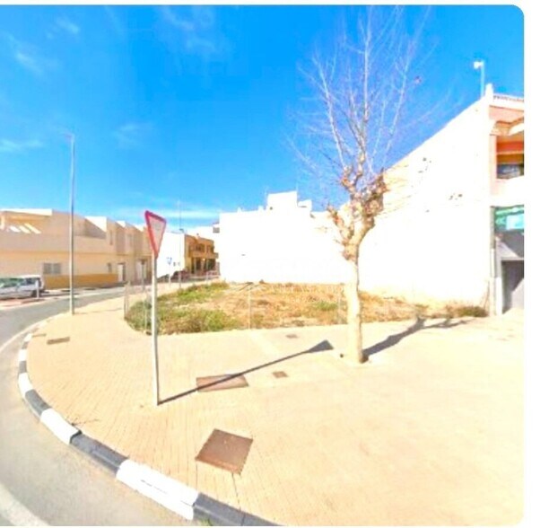 Terreno en Monforte del Cid, Alicante en venta - Foto principal - Imagen 2 de 3