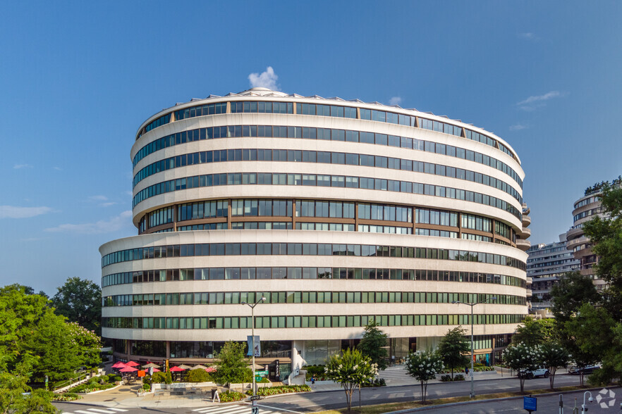 600 New Hampshire Ave NW, Washington, DC en alquiler - Foto del edificio - Imagen 1 de 20