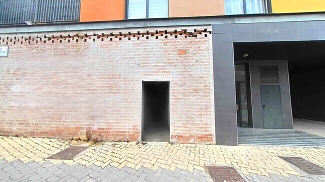 Más detalles de Calle Pablo Gargallo, Ejea de los Caballeros - Local en venta