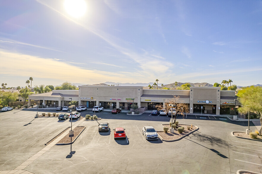 3145 E Chandler Blvd, Phoenix, AZ en alquiler - Foto del edificio - Imagen 1 de 8