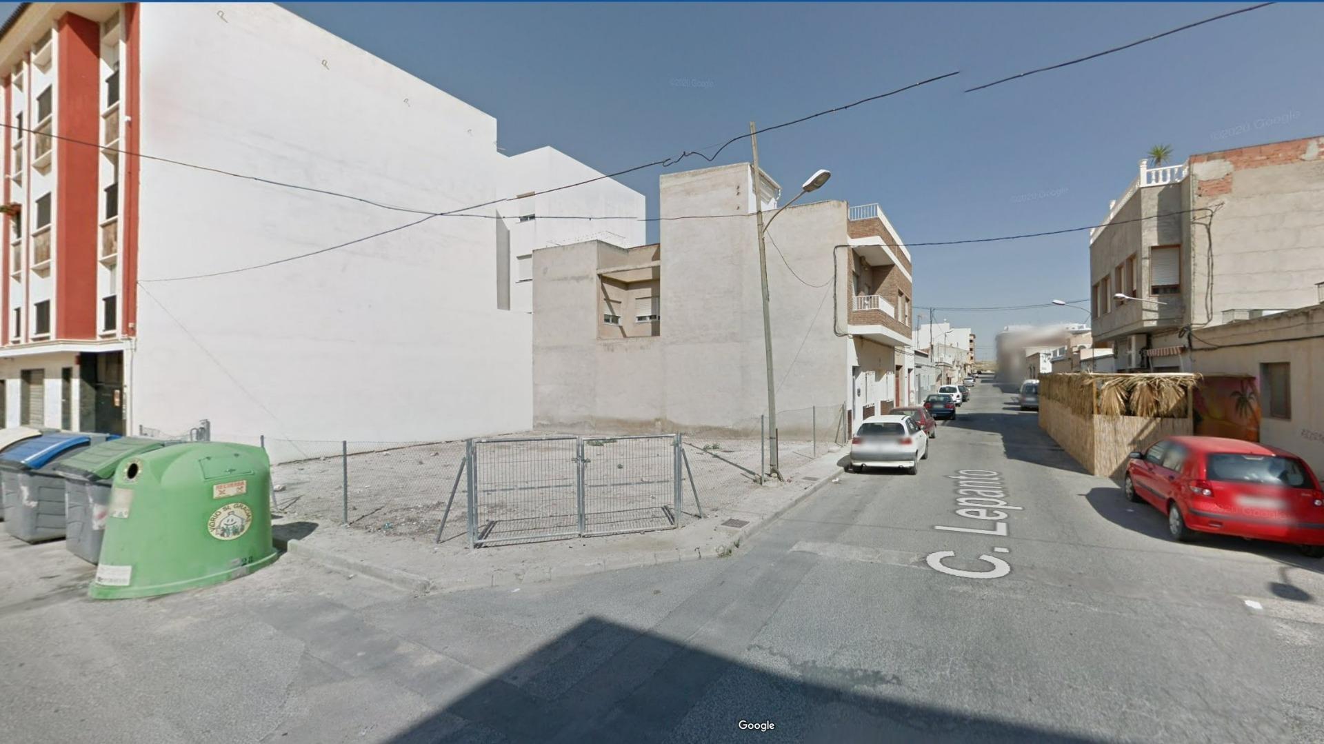 Terreno en Monforte del Cid, Alicante en venta Foto del edificio- Imagen 1 de 10