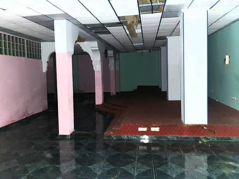 Local en València en venta - Foto del edificio - Imagen 3 de 7