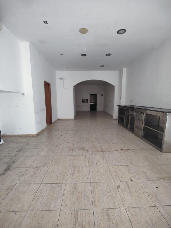 Más detalles de Local en alquiler