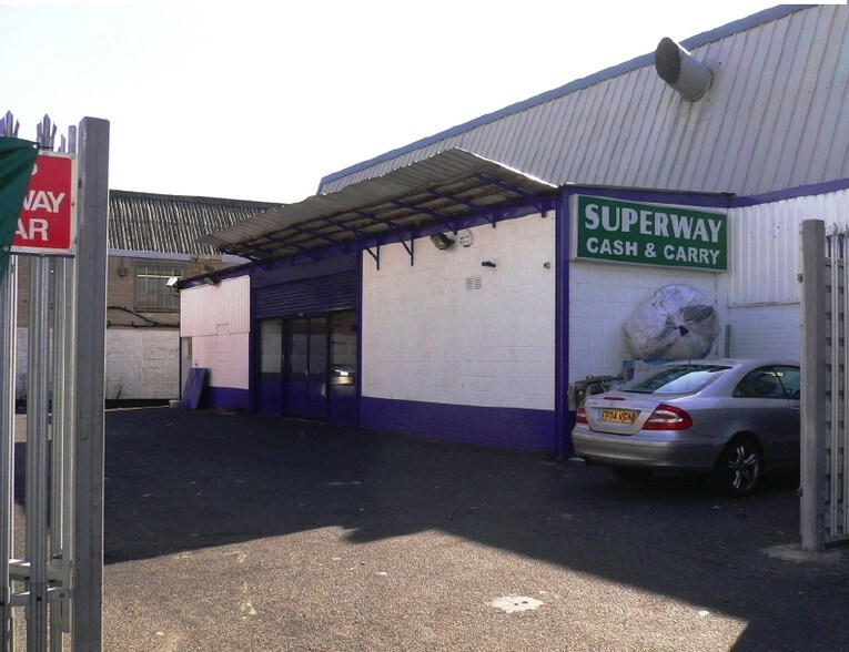 22 Bull Ln, London en alquiler - Foto del edificio - Imagen 3 de 4