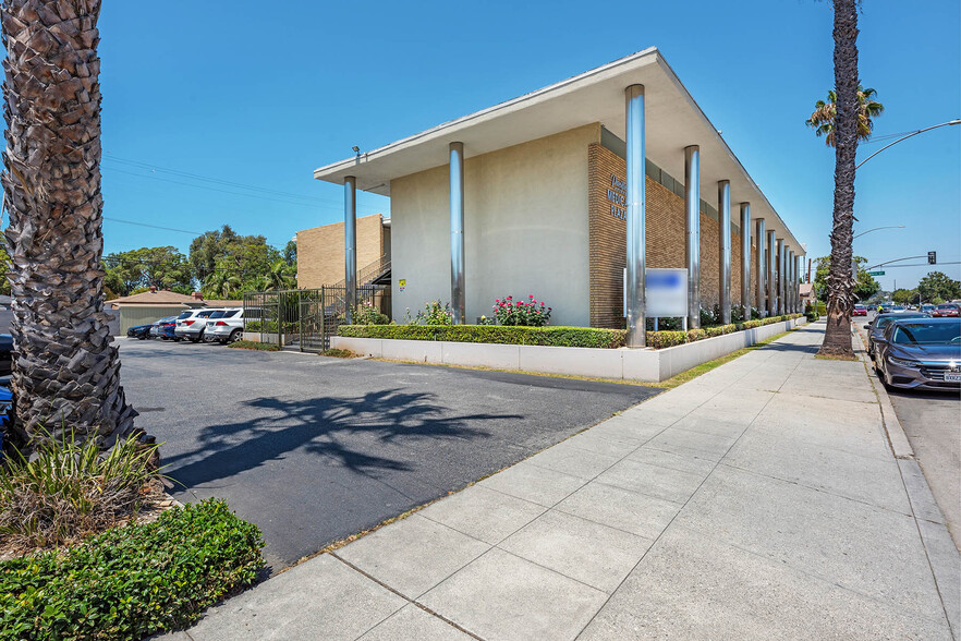 2777 Pacific Ave, Long Beach, CA en alquiler - Foto del edificio - Imagen 1 de 33