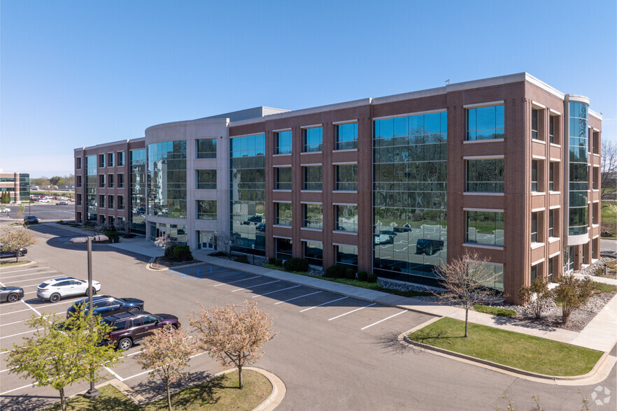 950 Trade Centre Way, Portage, MI en alquiler - Foto del edificio - Imagen 3 de 5