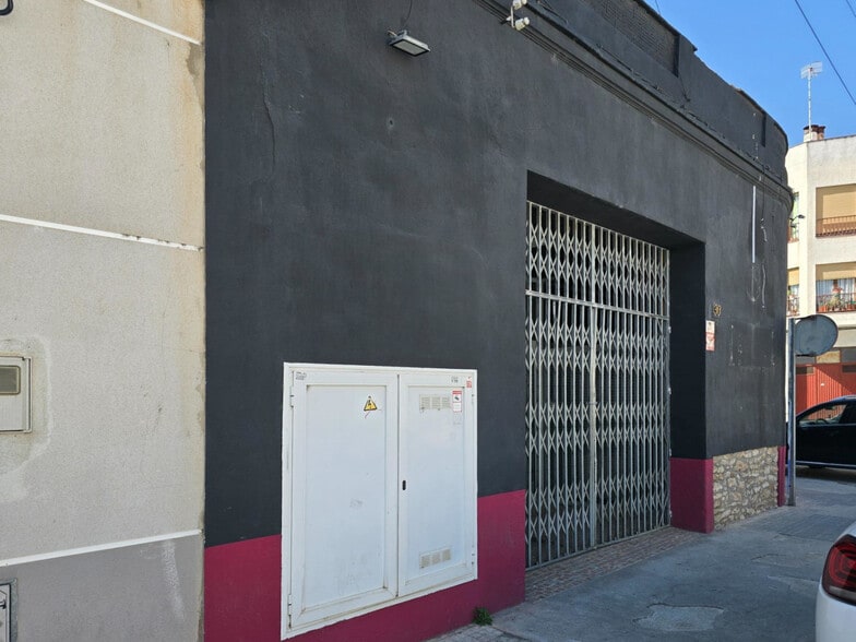 Local en Amposta, Tarragona en alquiler - Foto de la construcción - Imagen 2 de 13