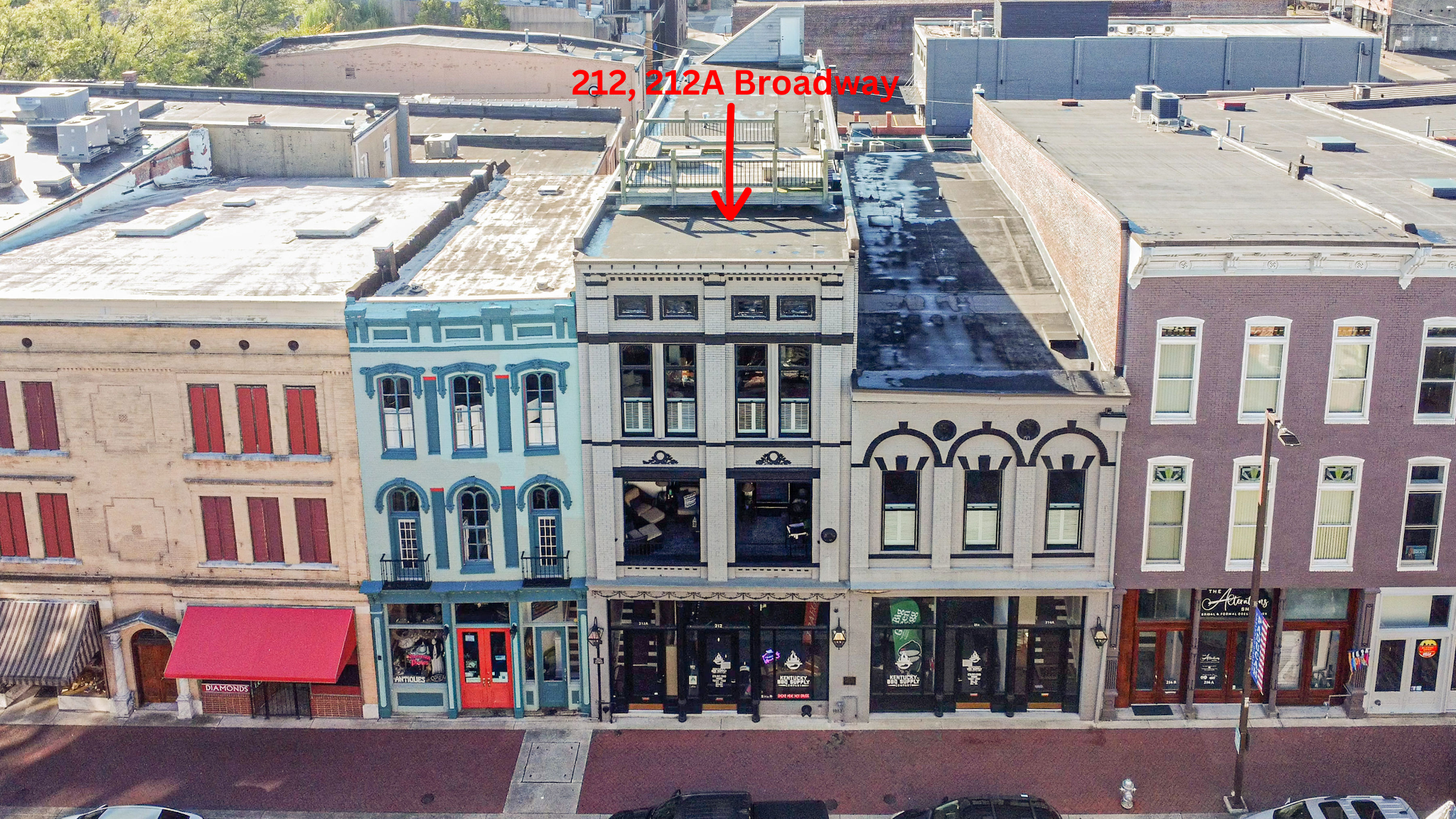 212 Broadway St, Paducah, KY en venta Vista aérea- Imagen 1 de 37