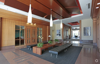 5220 Belfort Rd, Jacksonville, FL en alquiler Lobby- Imagen 1 de 1