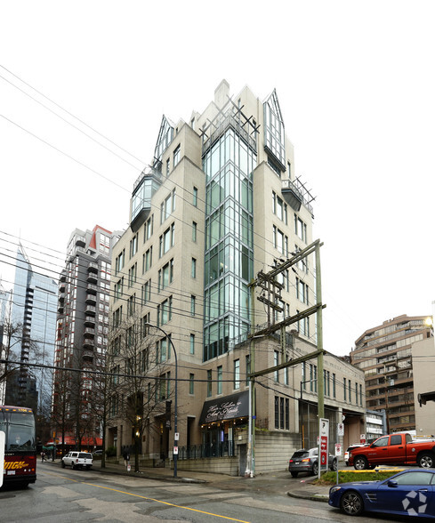 1080 Howe St, Vancouver, BC en venta - Foto del edificio - Imagen 2 de 19