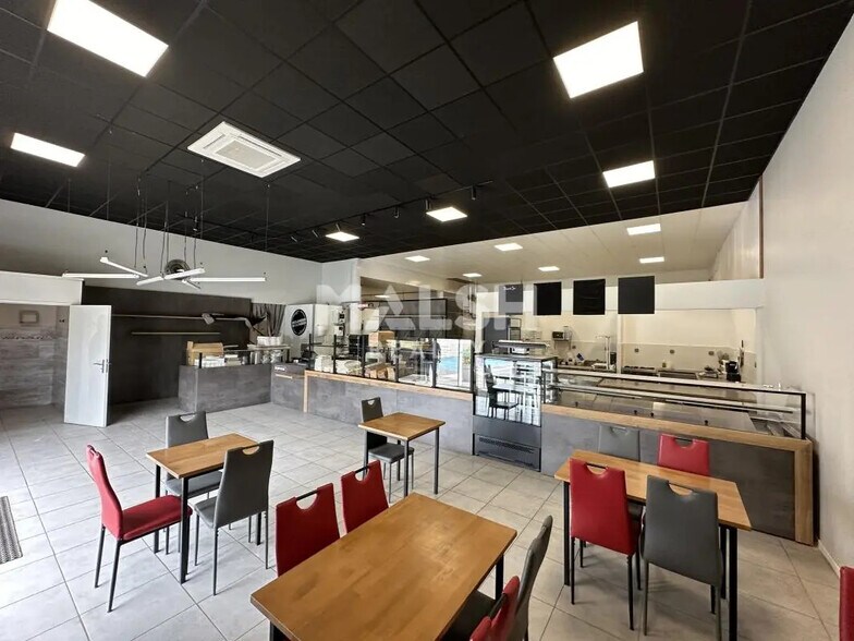 Local en Auberives-sur-Varèze en alquiler - Foto del interior - Imagen 1 de 5