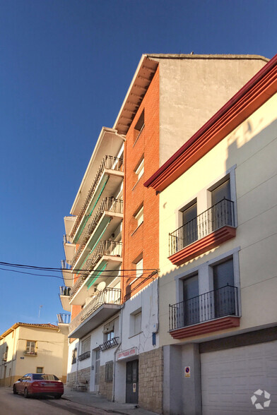 Calle San Carlos, 4, San Martín de Valdeiglesias, Madrid en venta - Foto del edificio - Imagen 2 de 2