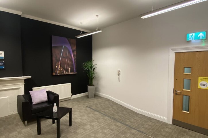 137 Sauchiehall St, Glasgow, GLG G2 3EW - Unidad 4/1 -  - Foto del interior - Image 1 of 2