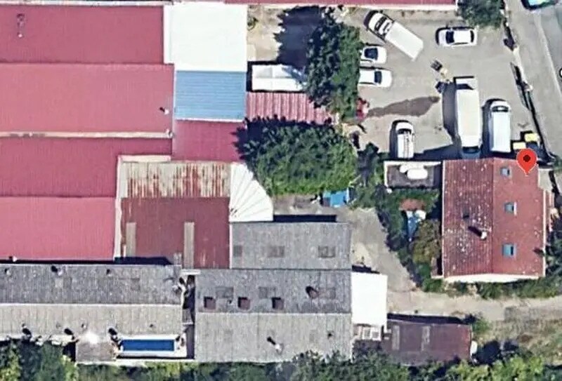 Terreno en Bron en venta - Vista aérea - Imagen 2 de 3