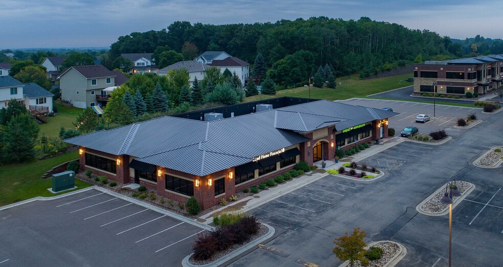 611 Bielenberg Dr, Woodbury, MN en alquiler - Foto del edificio - Imagen 2 de 13