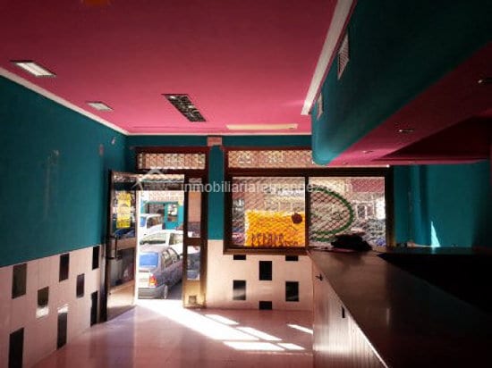 Local en Cáceres, Cáceres en alquiler - Foto del edificio - Imagen 3 de 4