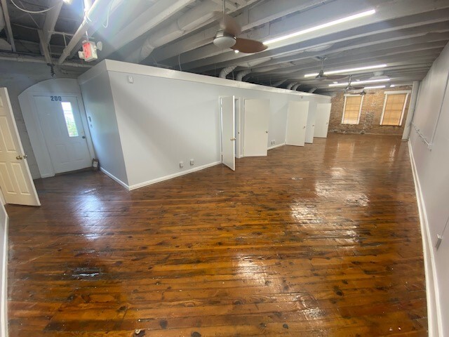 470 N Clayton St, Lawrenceville, GA en alquiler - Foto del interior - Imagen 3 de 5