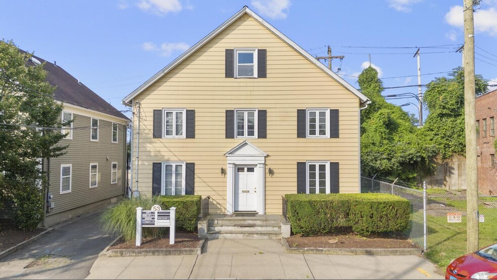 53 Unquowa Pl, Fairfield, CT en venta - Foto del edificio - Imagen 1 de 9