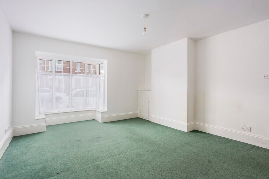 1 Harnham Rd, Salisbury en venta - Foto del edificio - Imagen 3 de 3